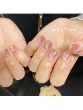 ジャミーラ ティアラ(Jamila Tiara)/マグネットワンカラー