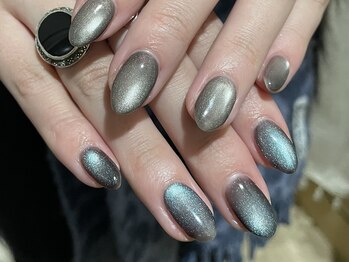 オペリア(OPELIA)/