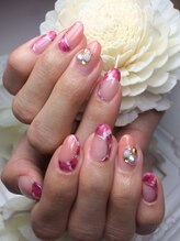 キャプラスネイル プリマ/moonfrench peacock