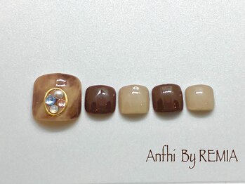 レミア 関内(REMIA)/【フット】定額７８００円