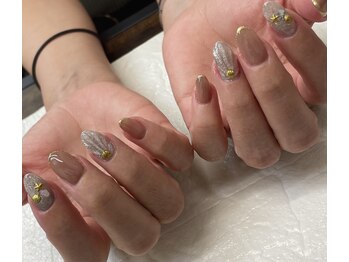 ネイルズフォーユー(Nails 4 U)/シックなサマーネイル