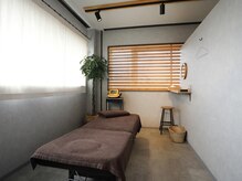 エンチャント(ENCHANT+)の雰囲気（落ち着いた雰囲気の個室で存分にリラックスしてください。。。）