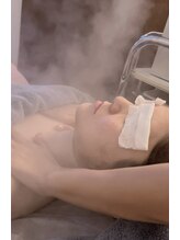 ラ レーヌ(La-leine)/フェイシャルデコルテエステ