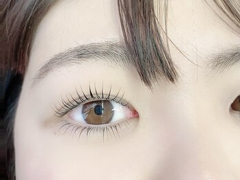 ステラ リュクス(Stella luxe)の写真/＼垢抜けたい・こだわりたい方に◎／ナチュラル～華やか・色っぽ目元まであなたのなりたいを叶えるサロン♪