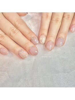 リッシュ トロワ(RICHE trois)/ほんのりラメ×キラキラホロ