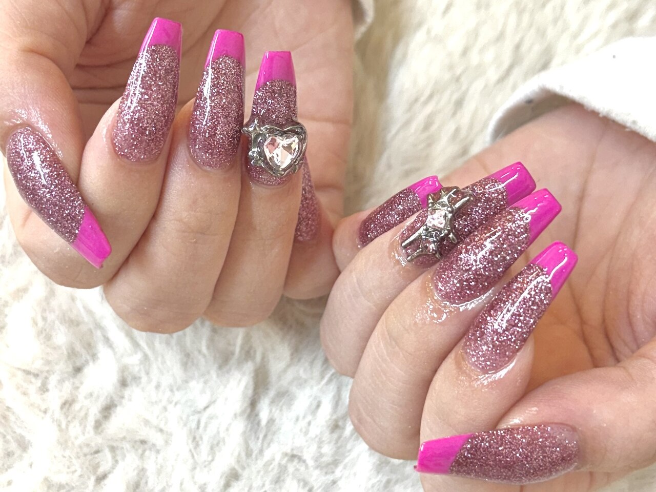 2026年冬トレンド】ピンクフレンチのネイルデザイン集｜人気順｜7