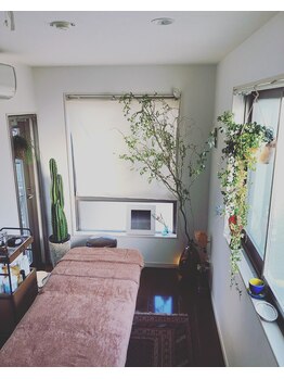 ベイシコ オーガニック 恵比寿(basico organic)/サロン内観　ヘッドスパ／肩こり