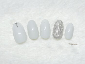 モフルール(Mofuleur)/バカラネイル