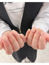 ノラ シブヤ(NORA SHIBUYA)/ベージュネイル/リボンネイル