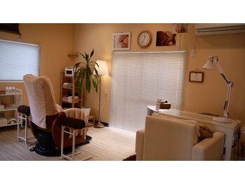 居眠りネイルサロン☆室内