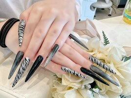 ロングマニマルネイル
