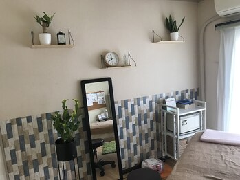 にしざわ整体院/部屋の中を改装しました