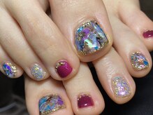 ゴージャス(Gorgeous)の雰囲気(☆普段ハンドが出来ない方はフットネイルもおすすめです☆)