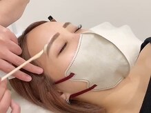 イードット(E.)の雰囲気（眉毛、WAXmenuは男女共に人気♪眉毛の左右差も見違えるほどに♪）