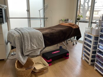まつ毛のお店屋さん 御器所店の写真/大人女性のための隠れ家サロン☆リラックスできる環境と完全個室で目元を華やかに彩ります♪