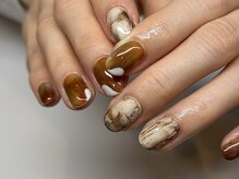 シータ(Siita)の雰囲気(Hand & Foot の同時施術可能で時短も◯ Instagram@siita_nail)