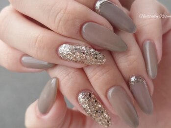 エル ヒヒ(L ヒヒ)/