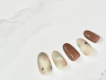 ラグウナ(Laguna)/くすみタイダイネイル