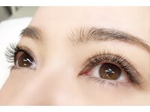 ネイルアンドアイラッシュサロンR/ミラクルボリュームラッシュ