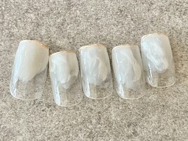 ホワイトニュアンス×先端ミラー