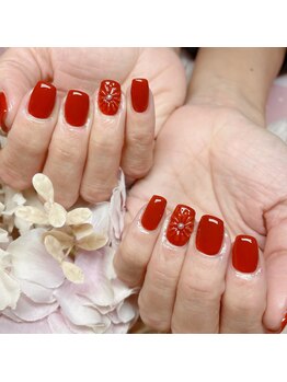 アイカ(Aika)/ぷっくりお花ネイル