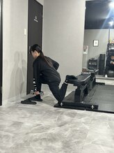 コネクトジム 中小田井店(Connect Gym)/ブルガリアンスクワット