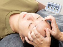 整体院リフィールの雰囲気（最新直流EMSの機械で手が届かない奥まで！【眼精疲労.小顔調節】）