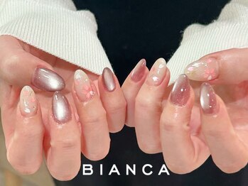 ビアンカ 栄店(Bianca)/春らしく上品な桜ネイル♪