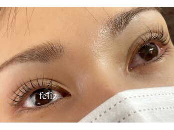 フェリス(Feliz)/まつげパーマパリジェンヌ上下