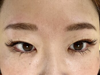 アイウィッシュ(Eye Wish)の写真/大人気！アイブロウデザイン&ワックスを新導入♪メイクが楽になりたい方必見！産毛もつるんと綺麗な美眉に!