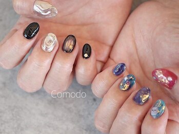 ネイル アトリエ コモード(nail atelier Comodo)/ニュアンスネイル [アシメMIX]