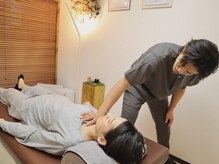 グレイ(GRAY)/新宿 肩こり 整体 小顔 腰痛 顔