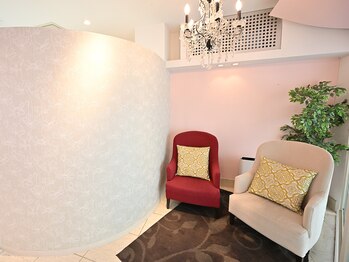 ヴィーヴォ 天六店(Vivo)/【待合スペース】