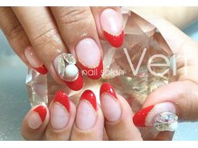 ネイルサロン べルフ(nail salon Verf)/デカストーン×赤フレンチ