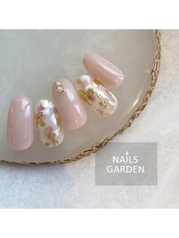 フラワーネイル