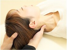 藤沢南口整体サロン/首の歪みを調整します