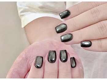 ユミ(U.MI.)/マグネットネイル