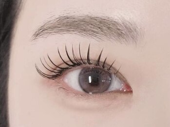 アラーナサロン 新宿店(Arana salon)の写真/【モテ可愛×持続力◎】当日相談で選べるエクパorパリエク♪LEDも無料で自分史上一番可愛いをキープ★