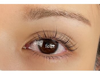 フェリス(Feliz)/まつげパーマパリジェンヌ上下