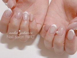 パール&白フレンチネイル