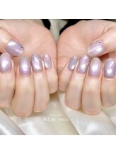 リッシュ トロワ(RICHE trois)/パープルマグネットネイル♪