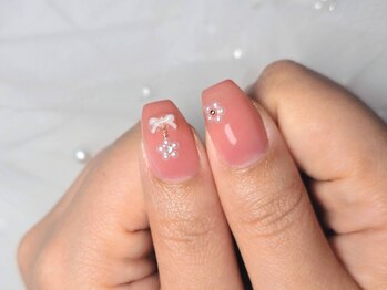 ネイルバイピヌ(nail by pinu)/持ち込みデザイン