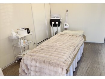 はだいろしずく/お手入れベッド