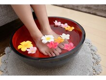 ★フットバス★ボディートリートメント前にリラックス効果