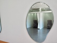 リムル バイ グリッター(RIMURU by GLITTER)/店内（2）