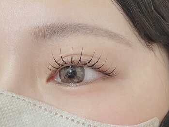 シロ(shiro)/まつげパーマ/パリジェンヌ