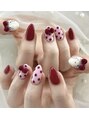 ネイルサロン ジェイ(Nail Salon J)&nbsp;レッドキティー水玉リボンネイルジェル6980円／チップ11980円