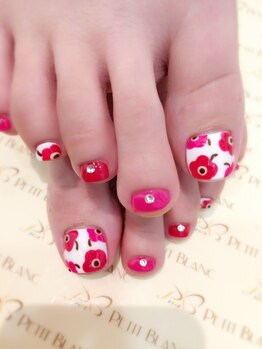 プチブラン(Petit Blanc)/お客様ネイル画像