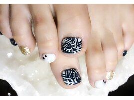 ペイズリー柄ネイル