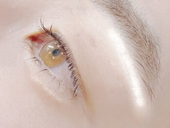 ルースグラシアス(Luz GRACIAS)/まつげパーマ/ナチュラル/束感